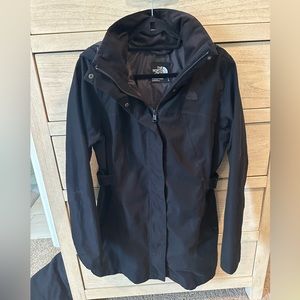 Women’s North Face Rain Jacket